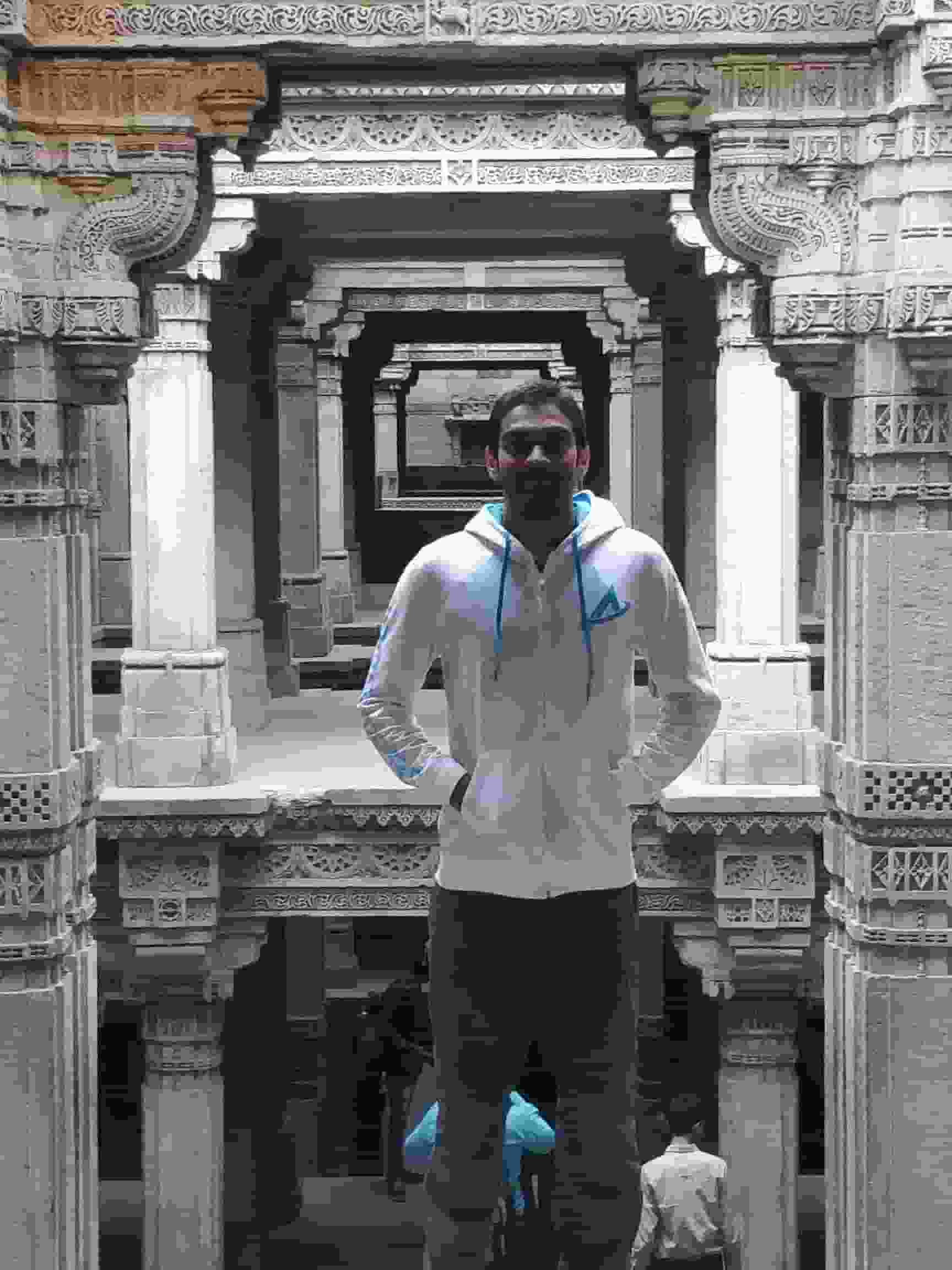 Datta-H V player image