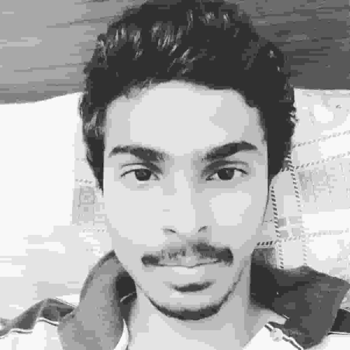 AMOL-KHASNIS player image