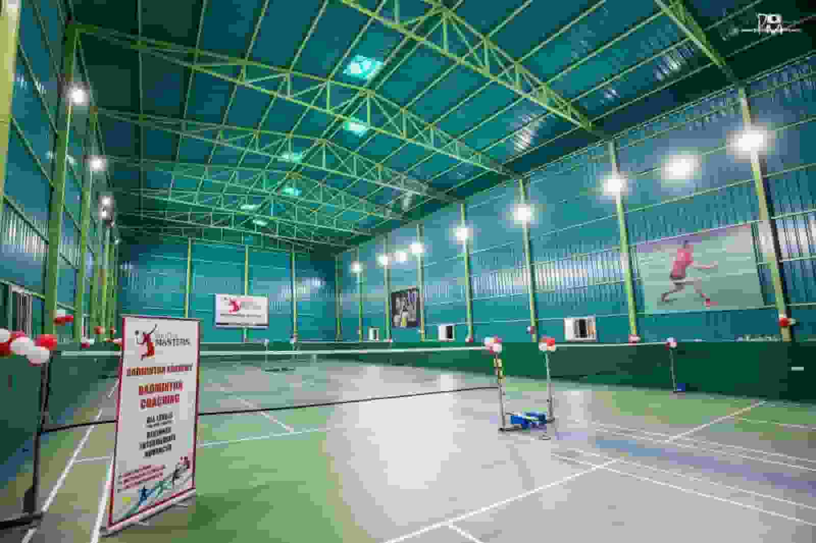 shuttle-masters player image