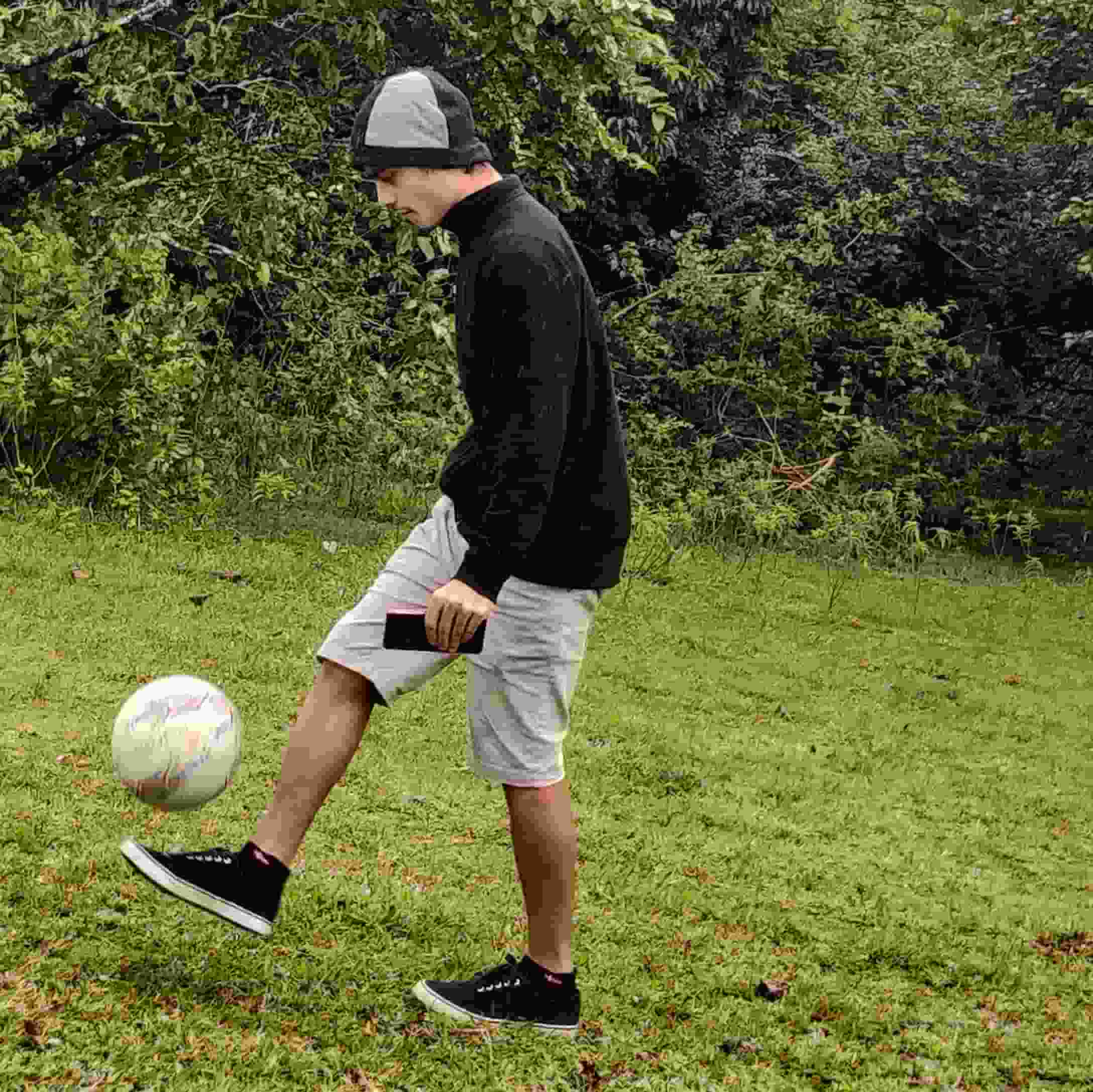 Varun-Chaubey player image