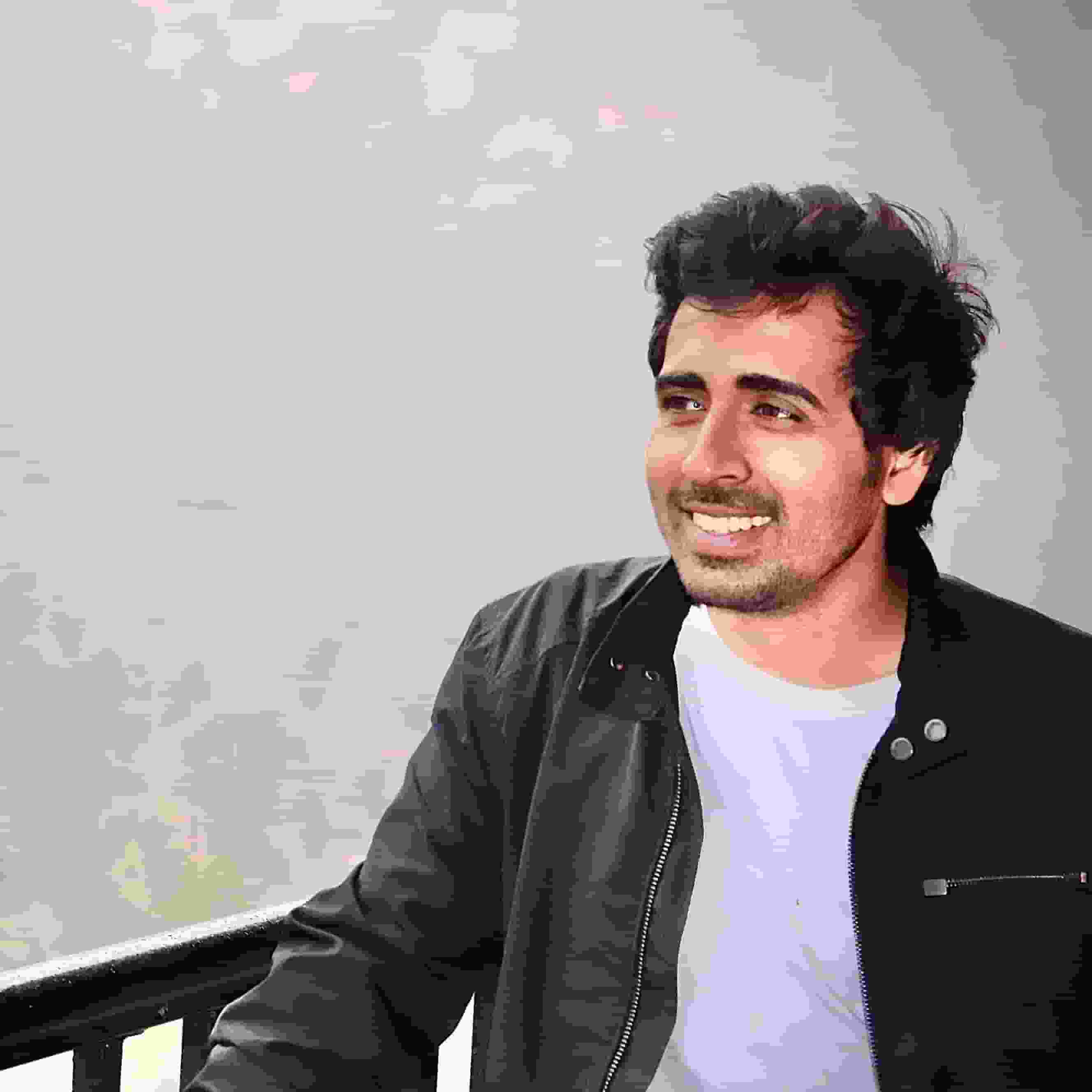 Abhishek -Dwivedi  player image