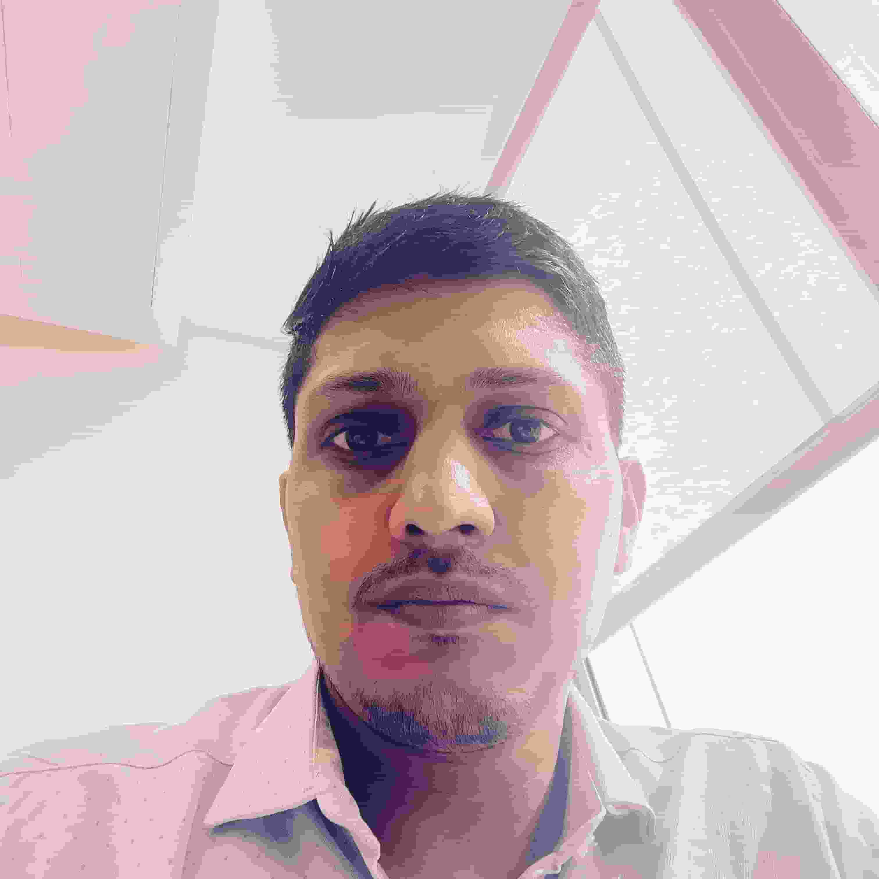 Shekhar-Maheshwari  player image