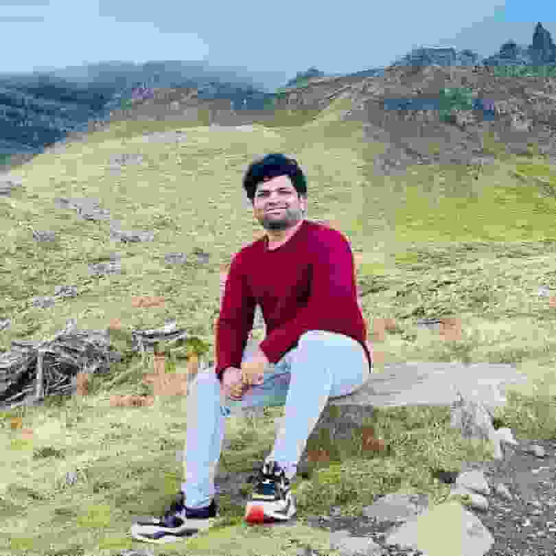 Vijay-Madhugiri player image