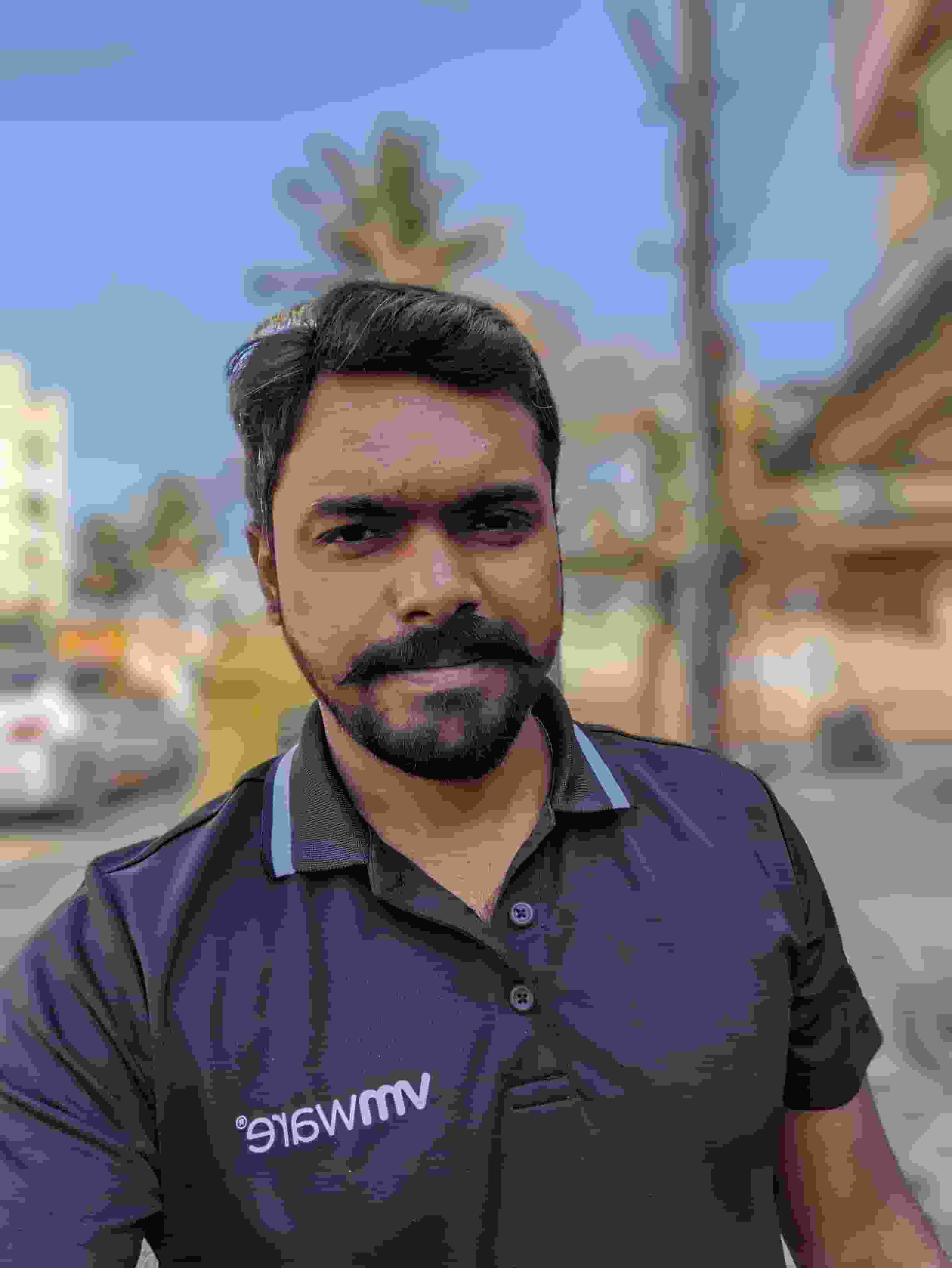 Tamil Vanan-Badminton player image