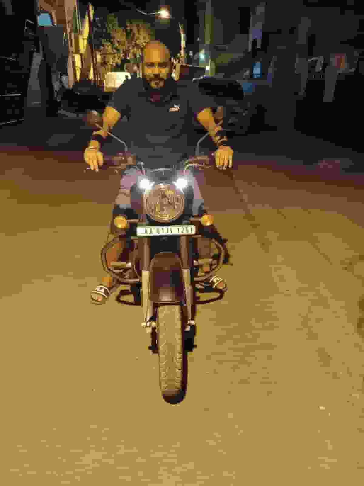 Vikash-kunj player image