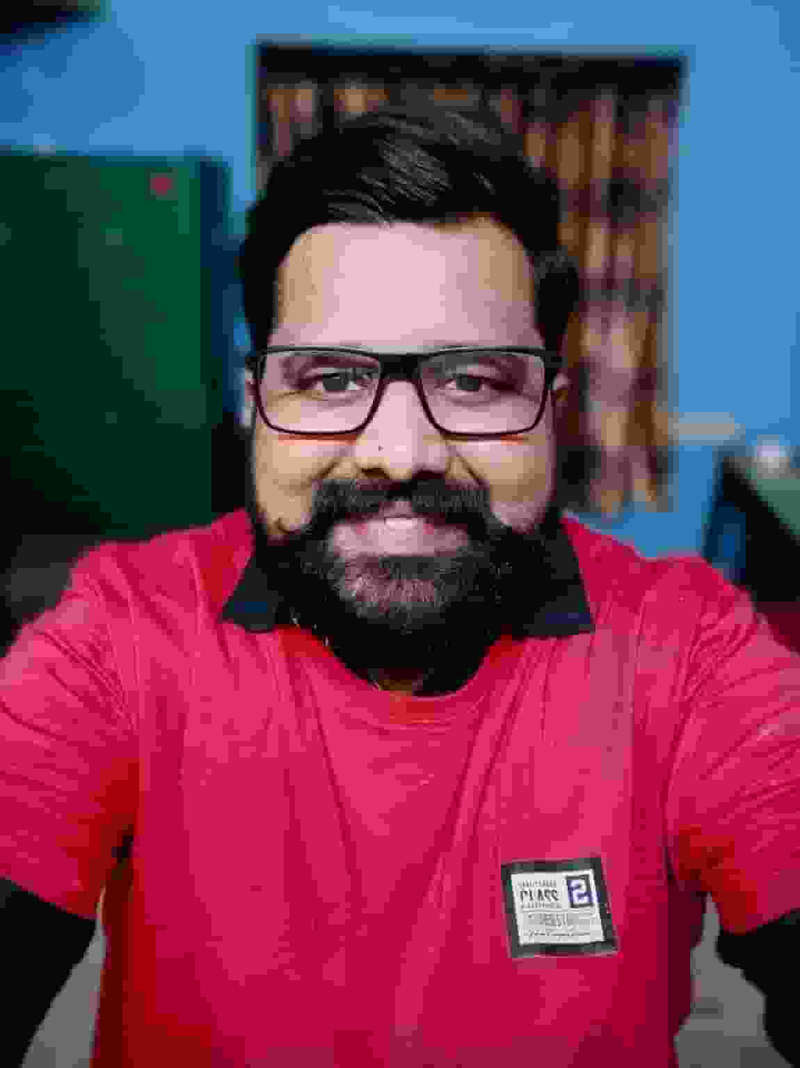 Vinod-Kavalipati Rama player image