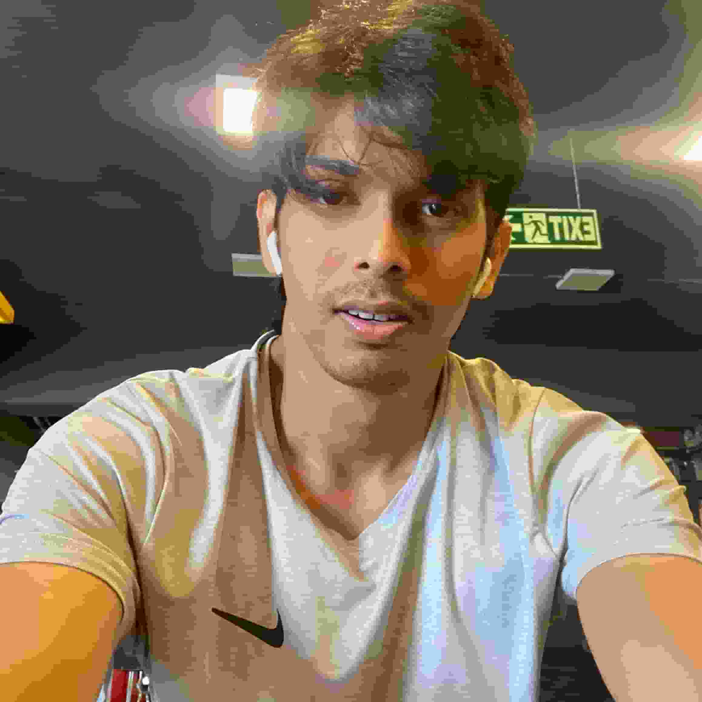 Azad-Singh player image