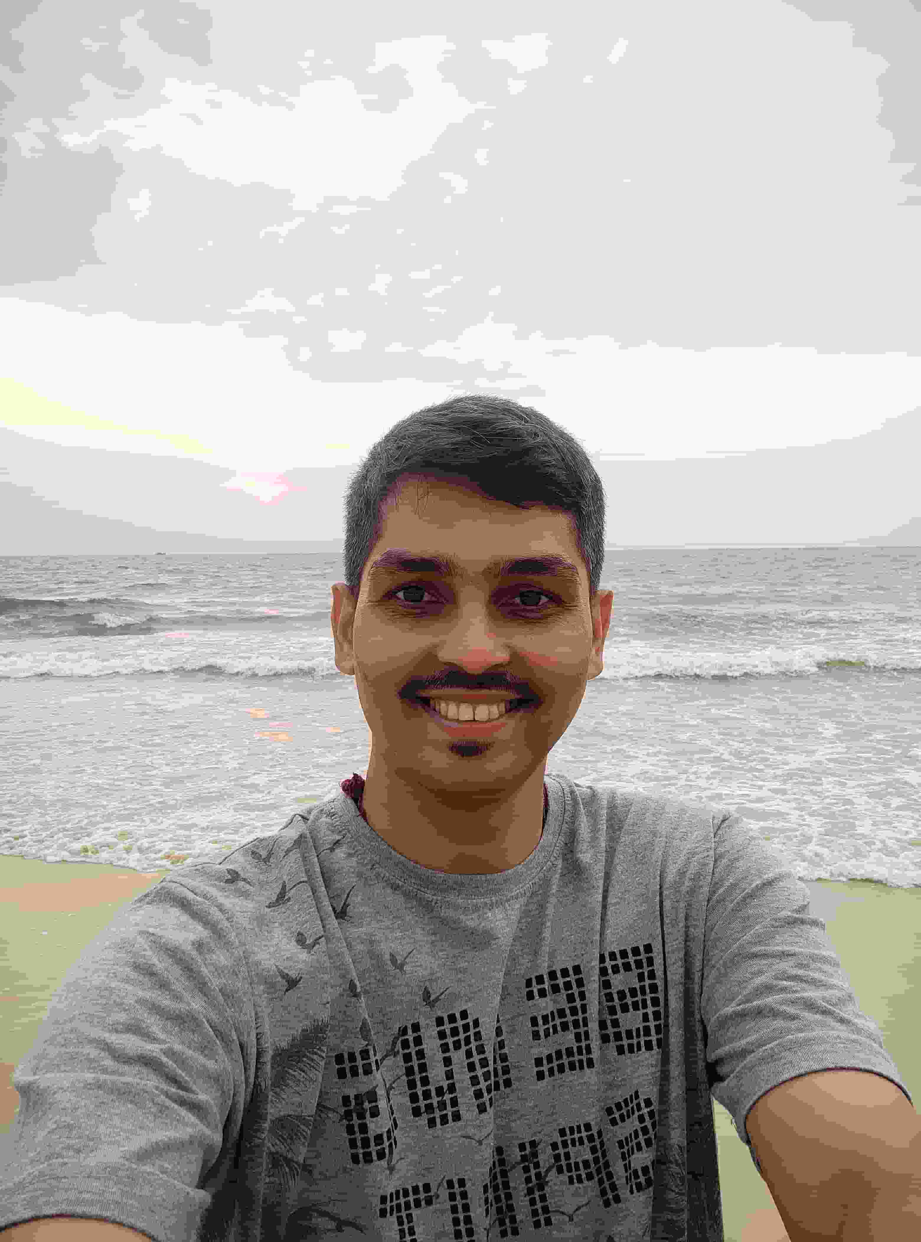 Girish-Prabhu player image