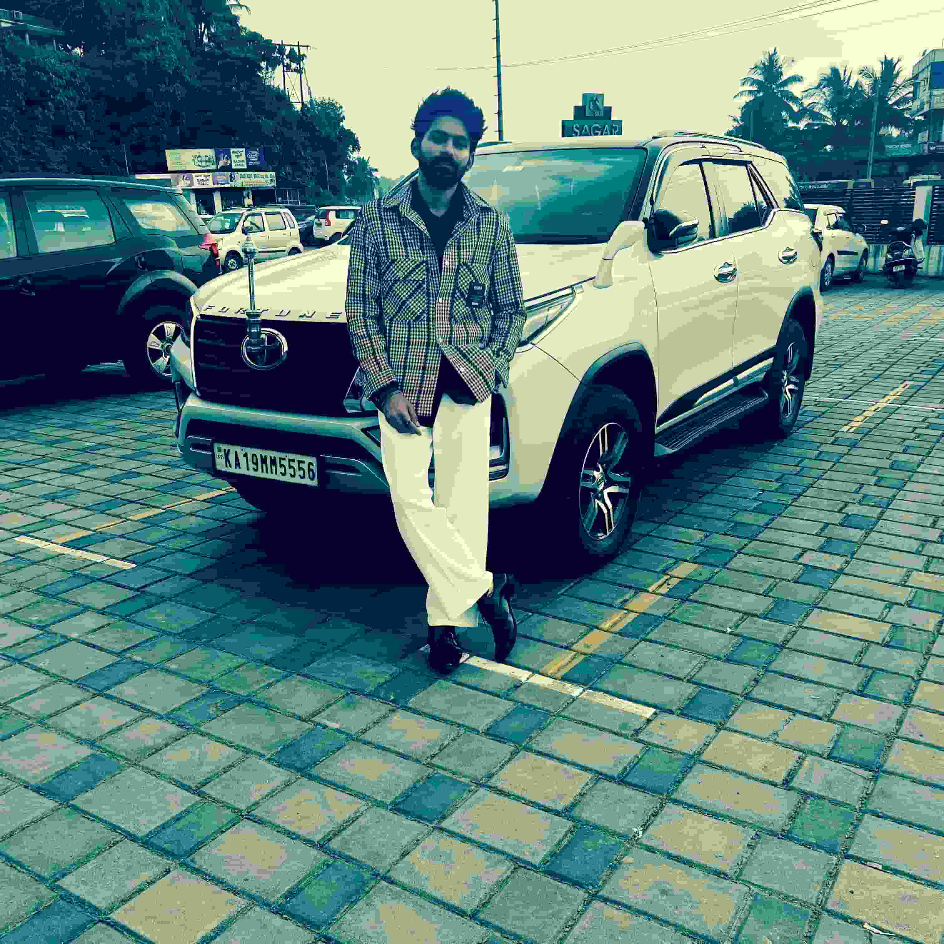 surya -Cruze  player image