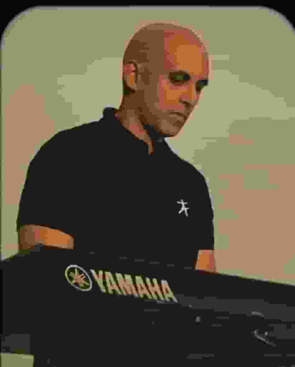 Anand-Narayanan player image