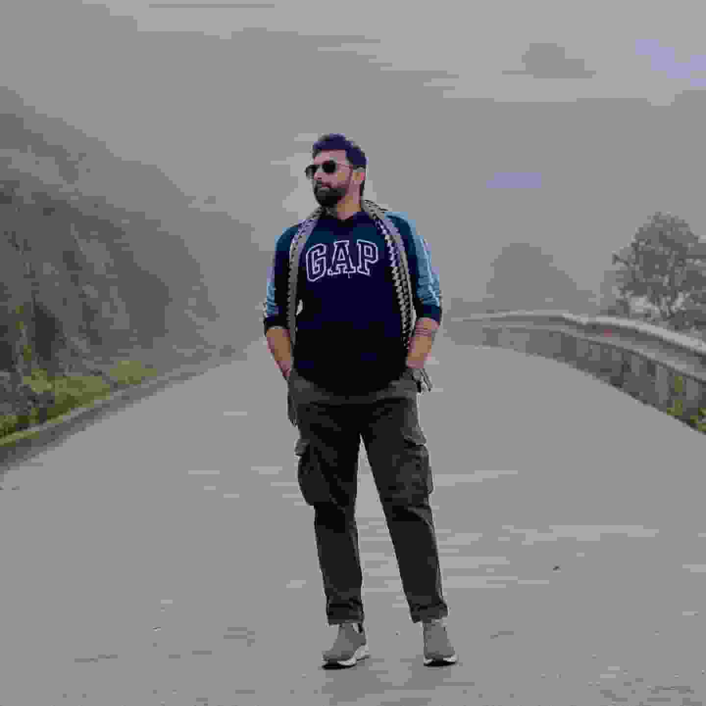 Vinay-Vinnu player image